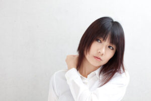 肩こりでお悩みの女性